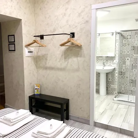 Pensjonat Bed No Breakfast Ak Neapol